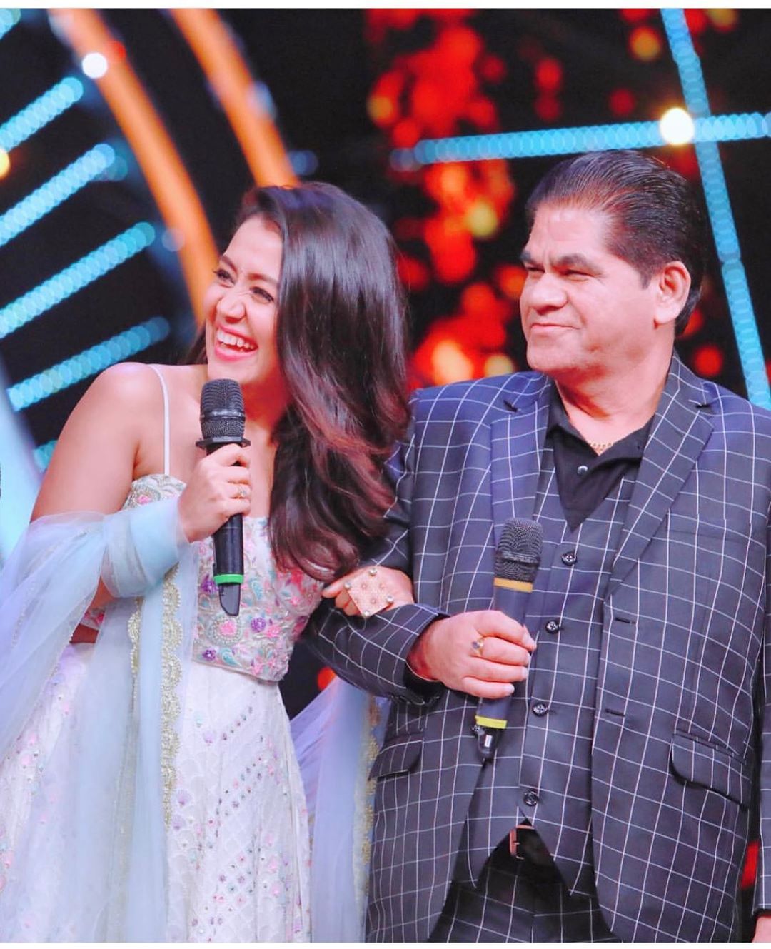 neha kakkar with father