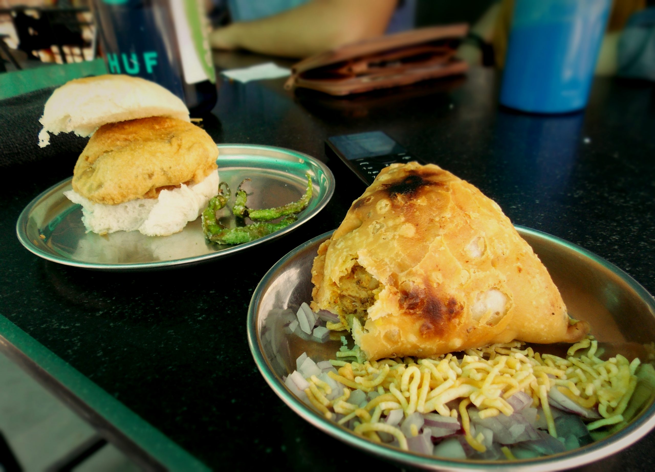 vada pav samosa scaled