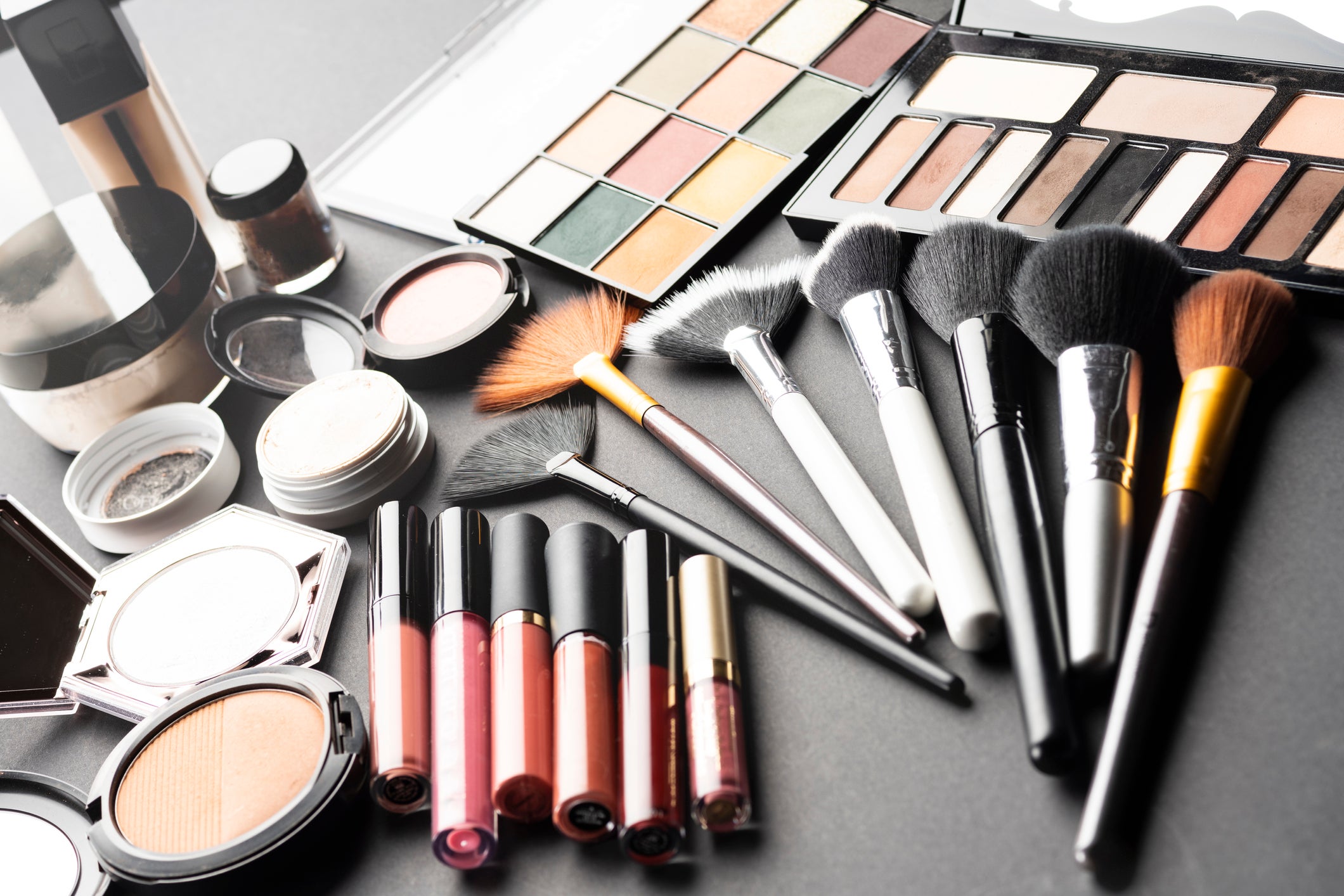 Top-Cosmetics-Manufacturers-in-Ahmedabad